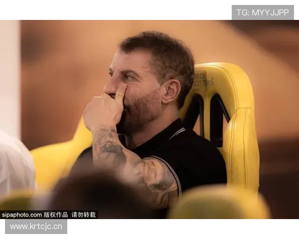 罗马诺：库蒂尼奥与瓦斯科解约